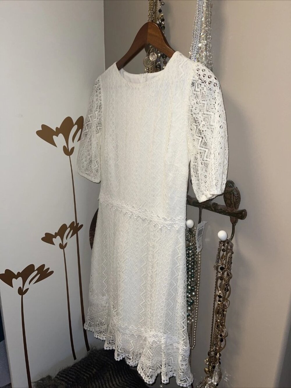B. Darlin Junior dress Size 5/6 Lace Boho Ivory Off- White New With Tags - Picture 4 of 4